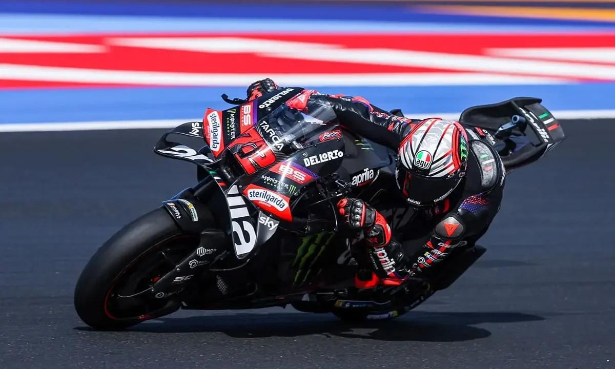 Pole per Bezzecchi a Misano, preceduti Marc Marquez e Aldeguer