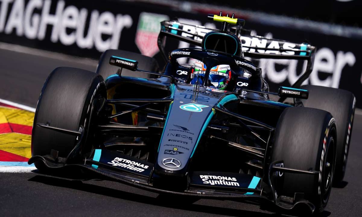 Antonelli detta legge anche in Spagna, Leclerc quarto e ritiro Hamilton
