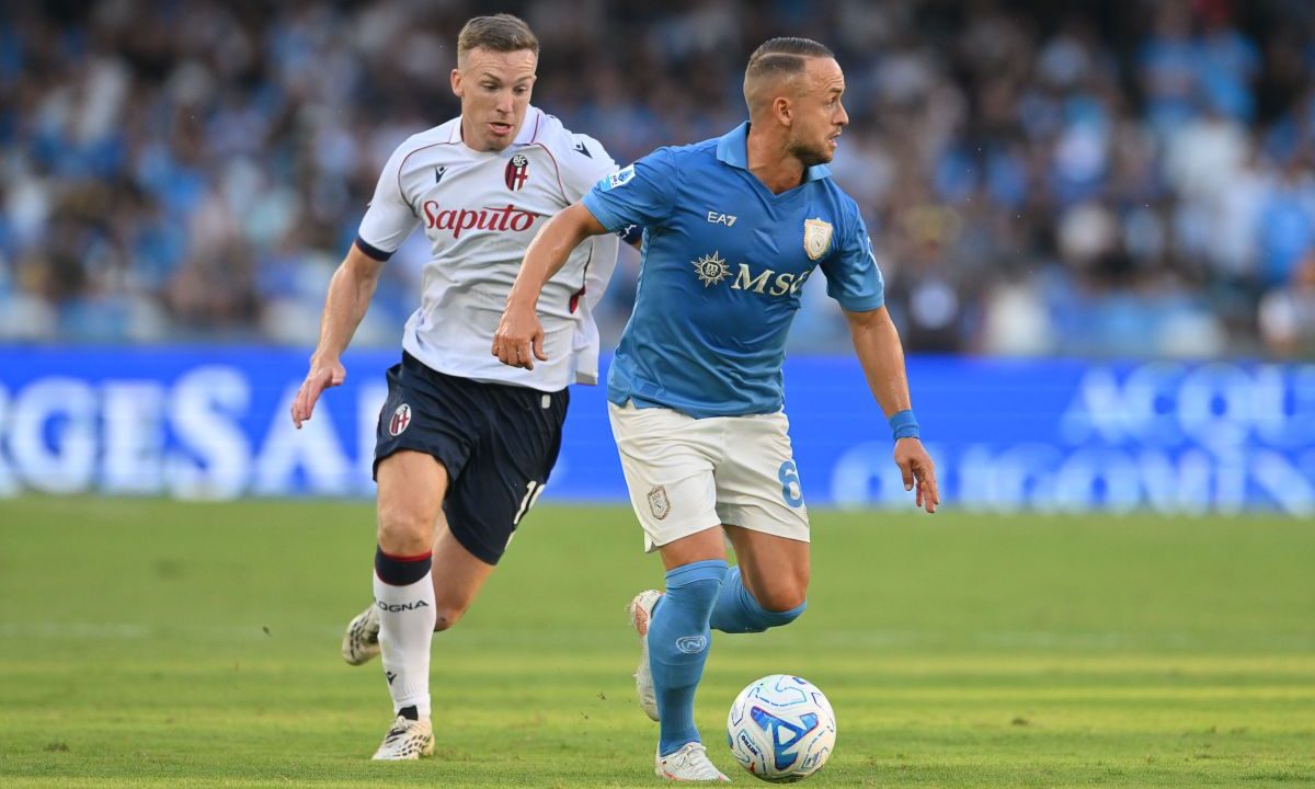 Il Napoli ritrova la vittoria, contro il Bologna decide Lobotka