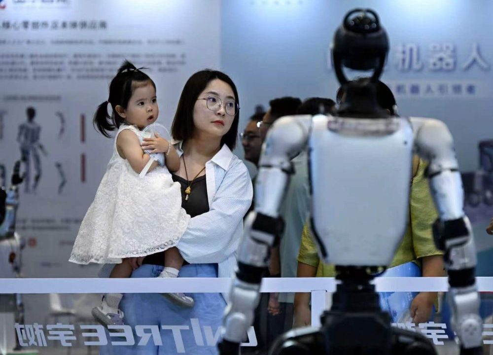 Cina, portavoce Esteri “Allarmismo ostacola solo la governance globale dell’IA”