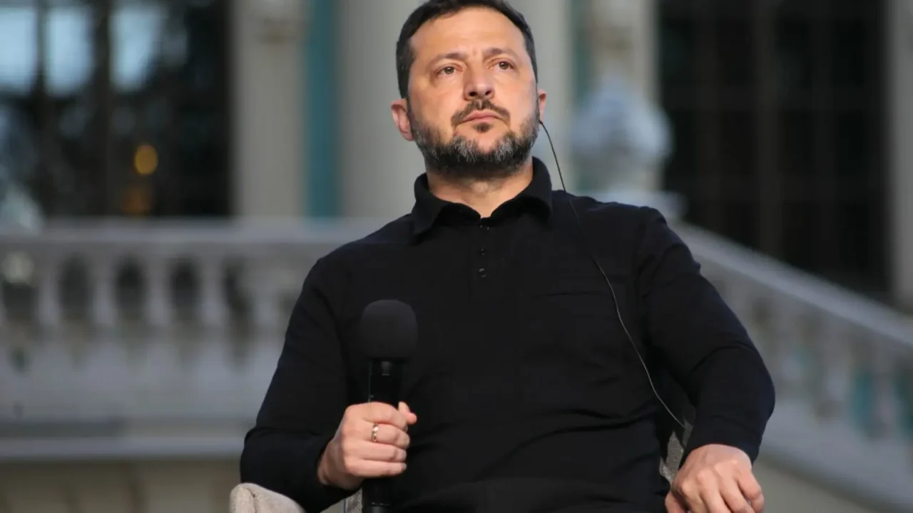 Zelensky “Pronti per misure di de-escalation se la Russia farà lo stesso”