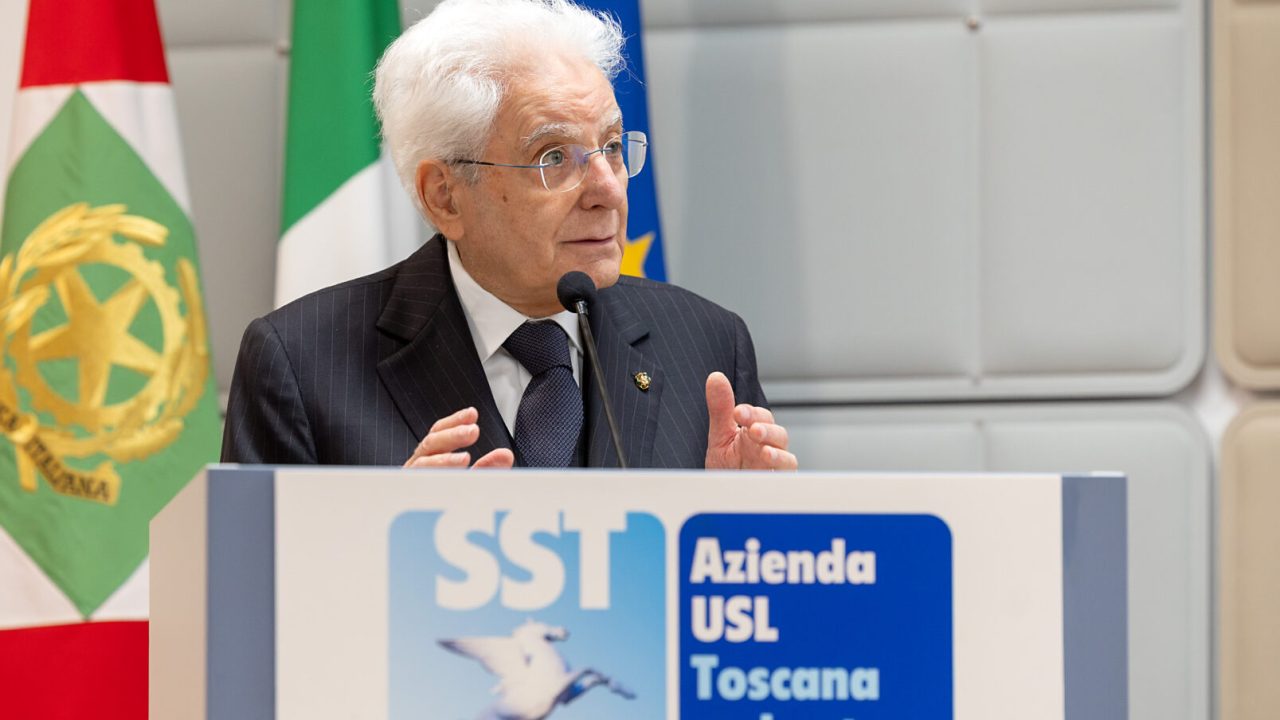 Violenza sulle donne, Mattarella “E’ un’emergenza di primaria importanza”
